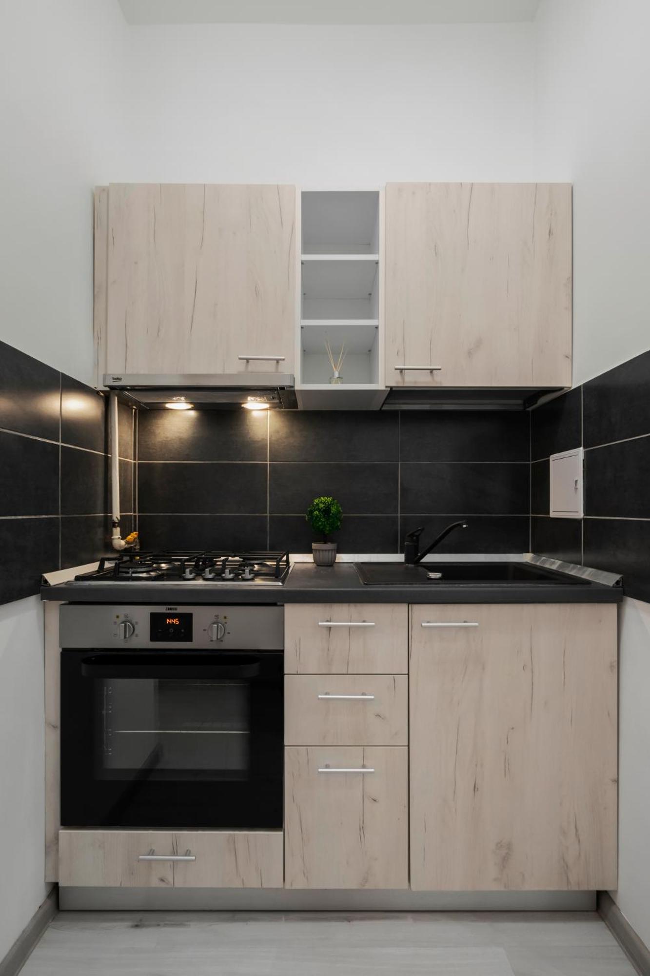 Scandinav 2bdr Piata Romana * Bucarest